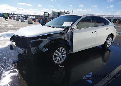 2014 Nissan Altima 2.5 S z USA, uszkodzony, nr VIN 1N4AL3AP2EN236612